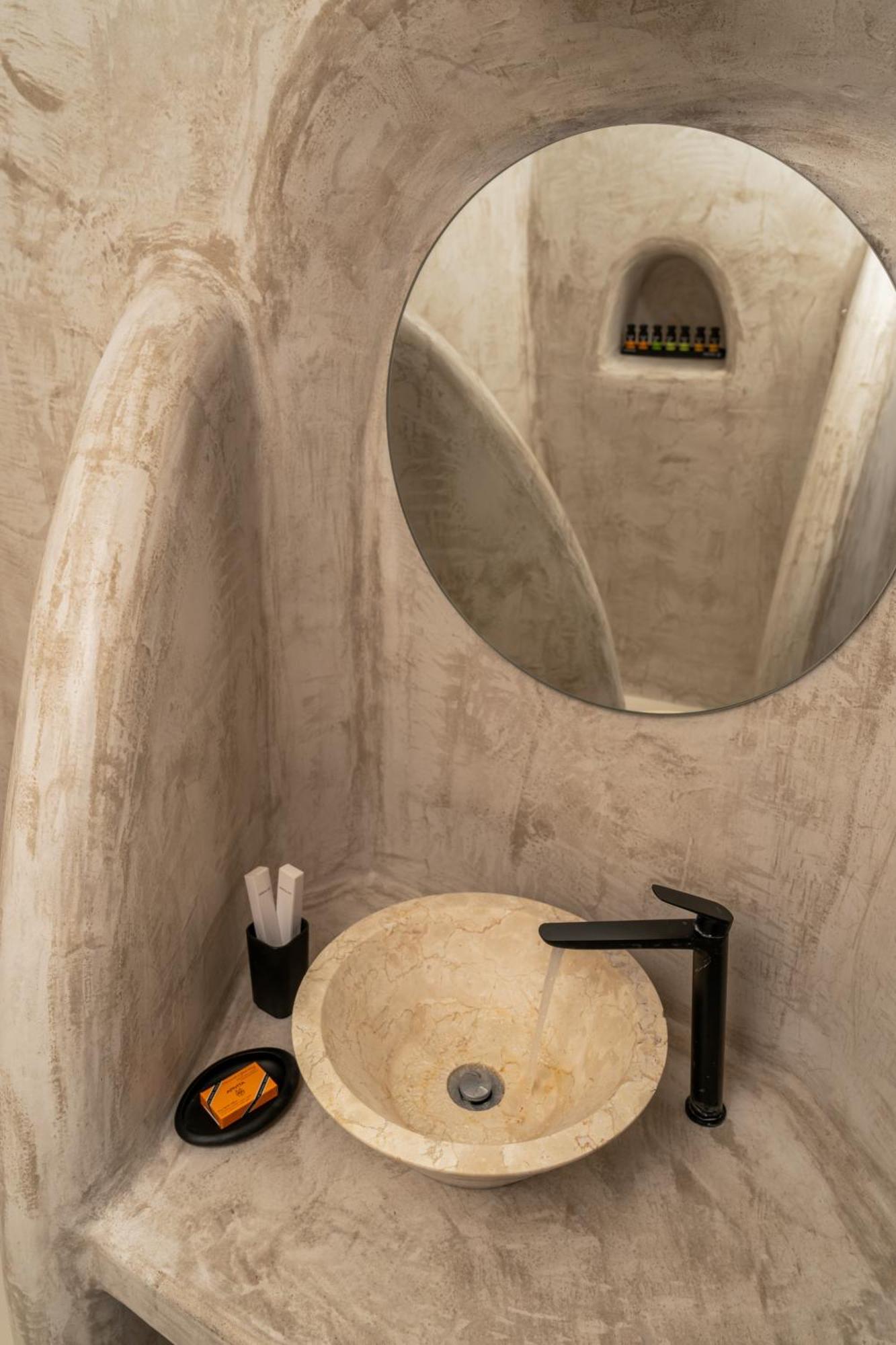 Enalion Suites Oía Dış mekan fotoğraf