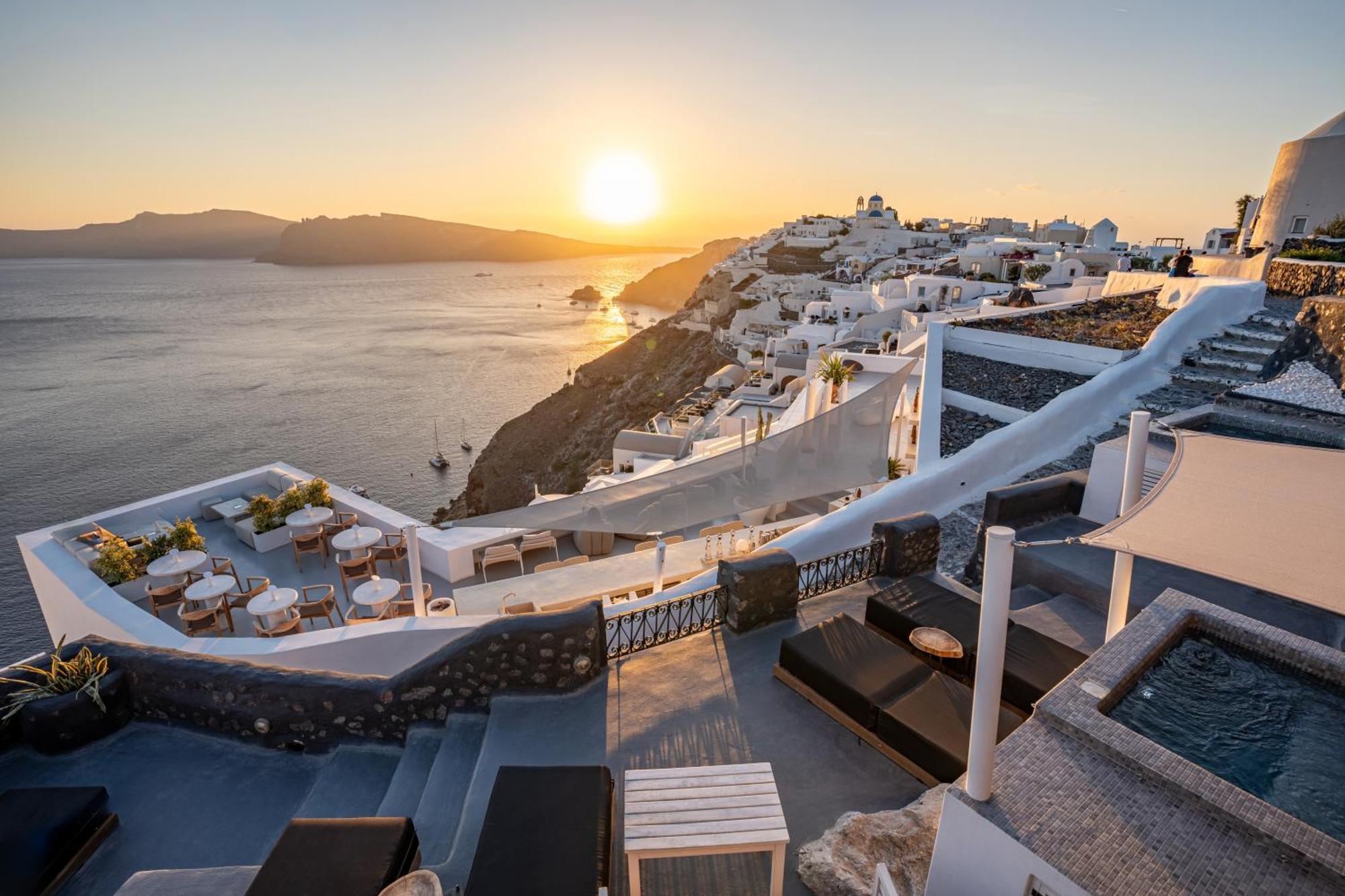 Enalion Suites Oía Dış mekan fotoğraf