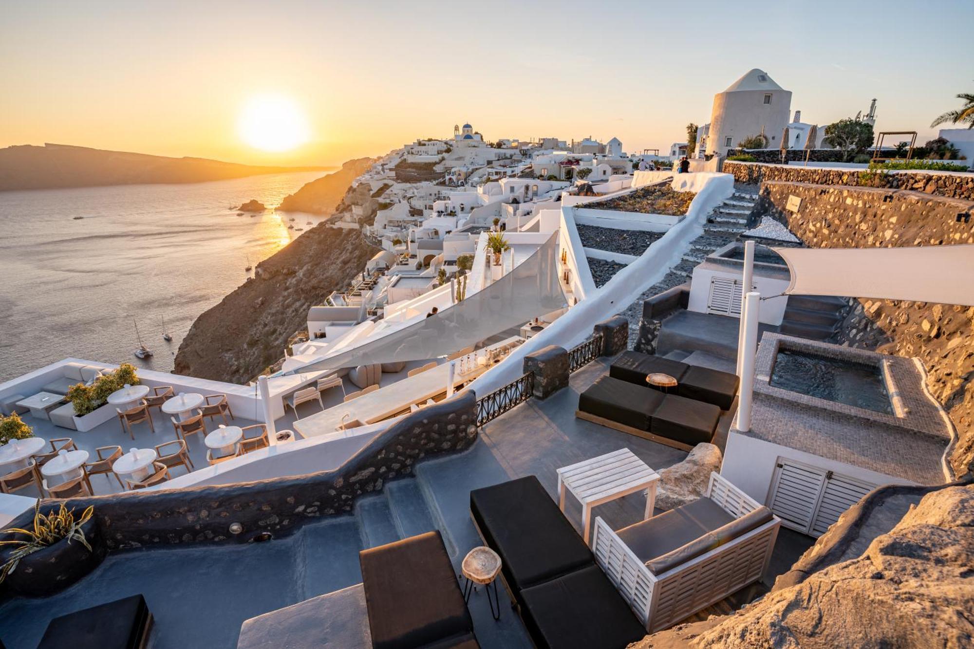 Enalion Suites Oía Dış mekan fotoğraf
