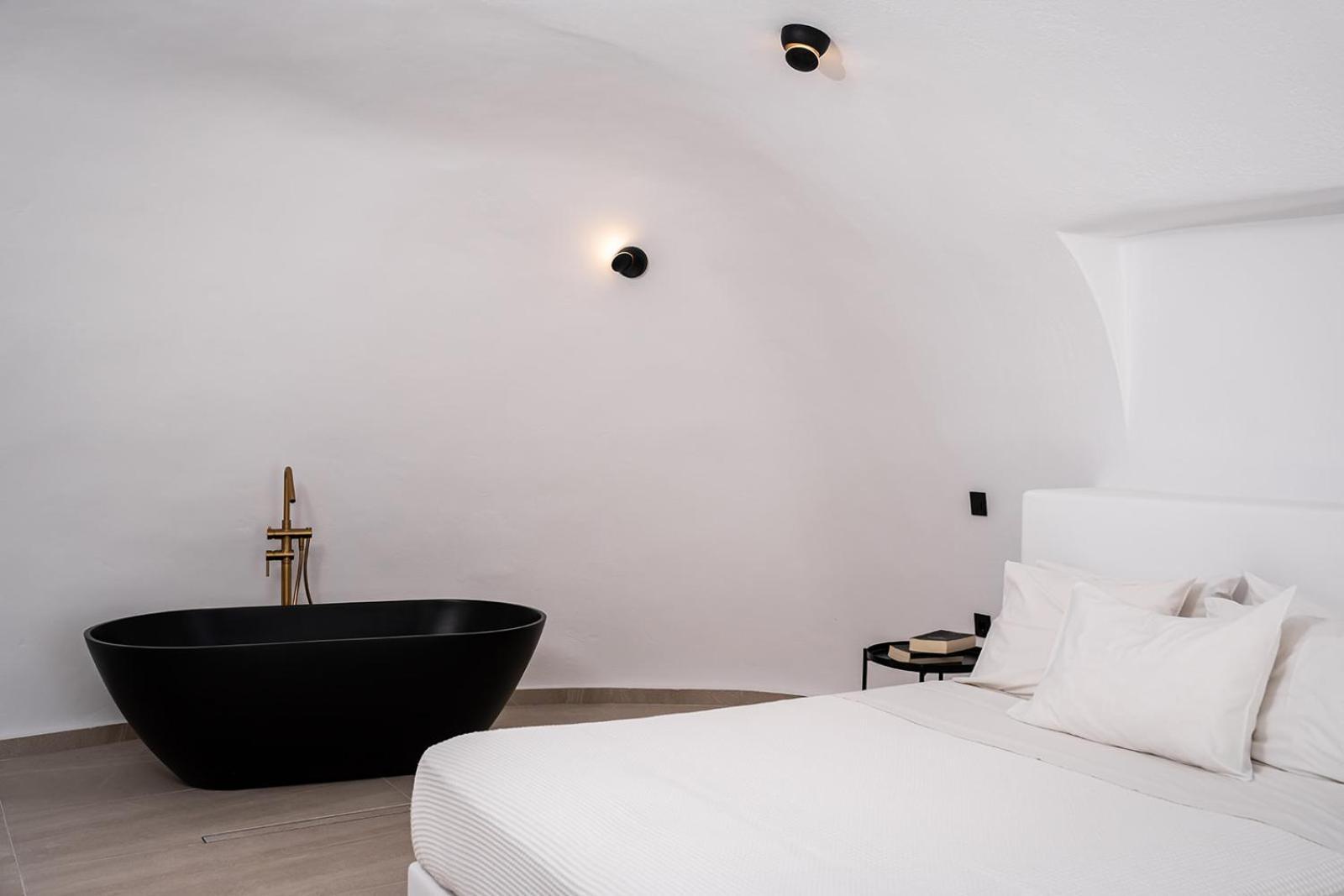 Enalion Suites Oía Dış mekan fotoğraf