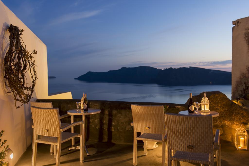 Enalion Suites Oía Dış mekan fotoğraf